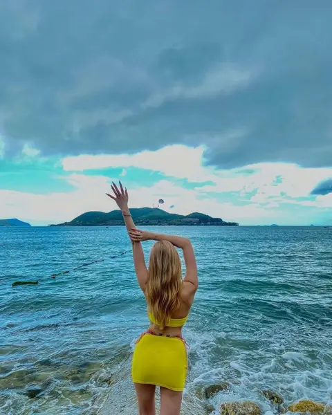 Tour 3 đảo : Bãi Tranh – Làng Chài – Bãi Sỏi ( cano cực hấp dẫn )