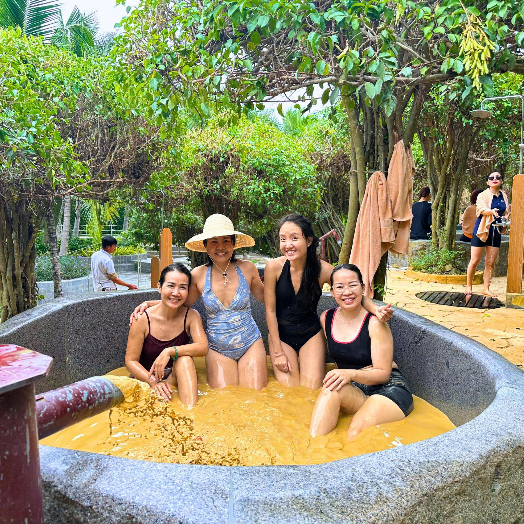 DLV.G-06 : TOUR ĐẢO HÒN TẰM KHU A