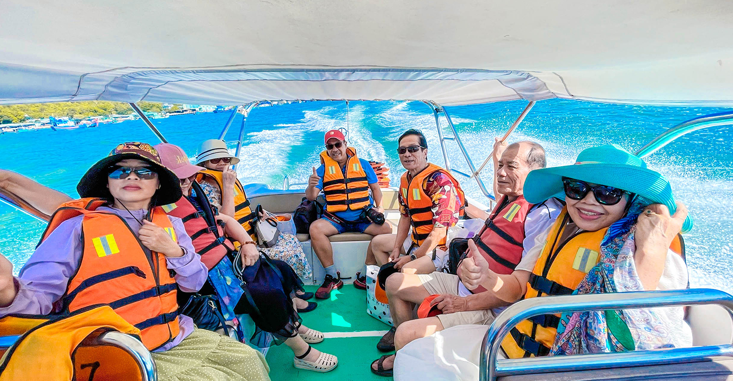 DLV.KM-19 : TOUR 3 ĐẢO