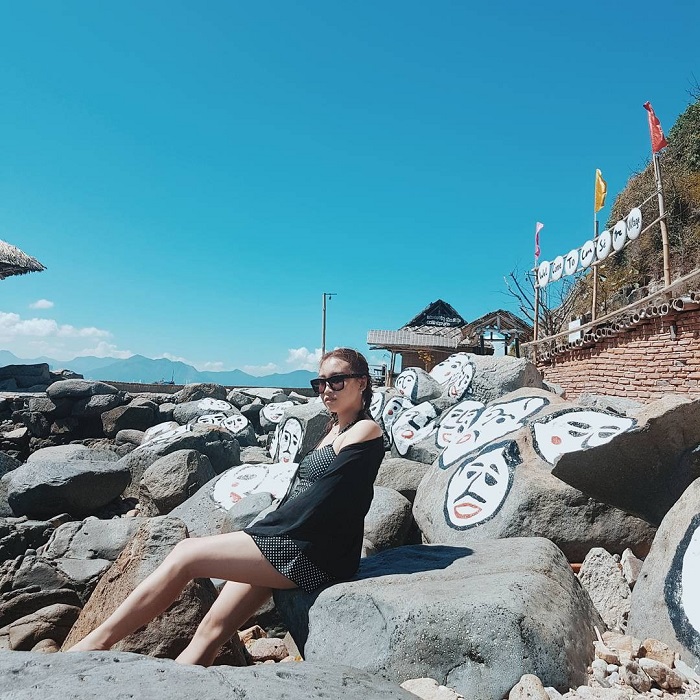 DLV.G-16 : TIỆC BAR NỔI TRÊN BIỂN