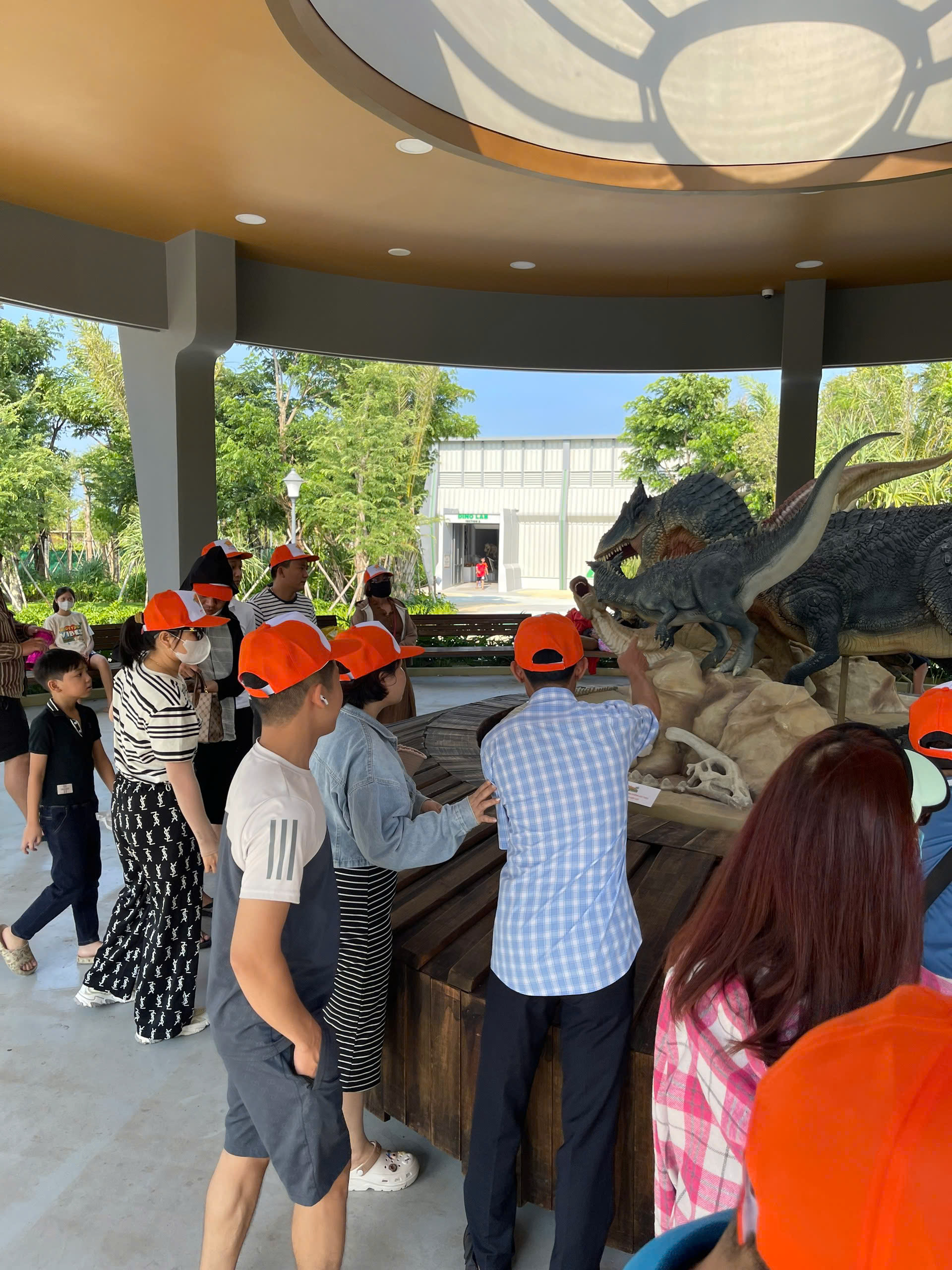 DLV.DP-01 : MŨI NÉ – BÀU TRẮNG – LÂU ĐÀI RƯỢU VANG