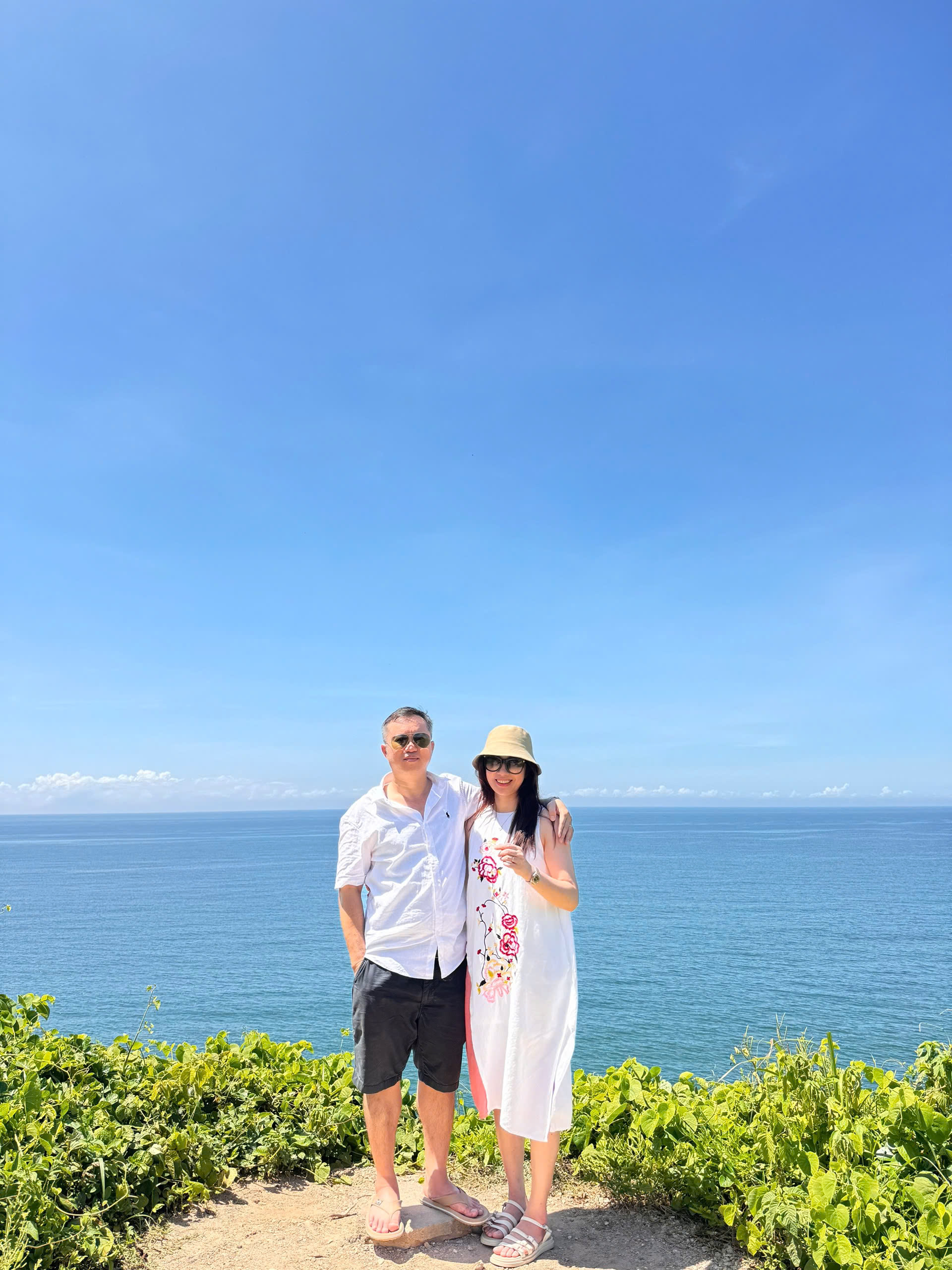 DLV.DP-01 : MŨI NÉ – BÀU TRẮNG – LÂU ĐÀI RƯỢU VANG