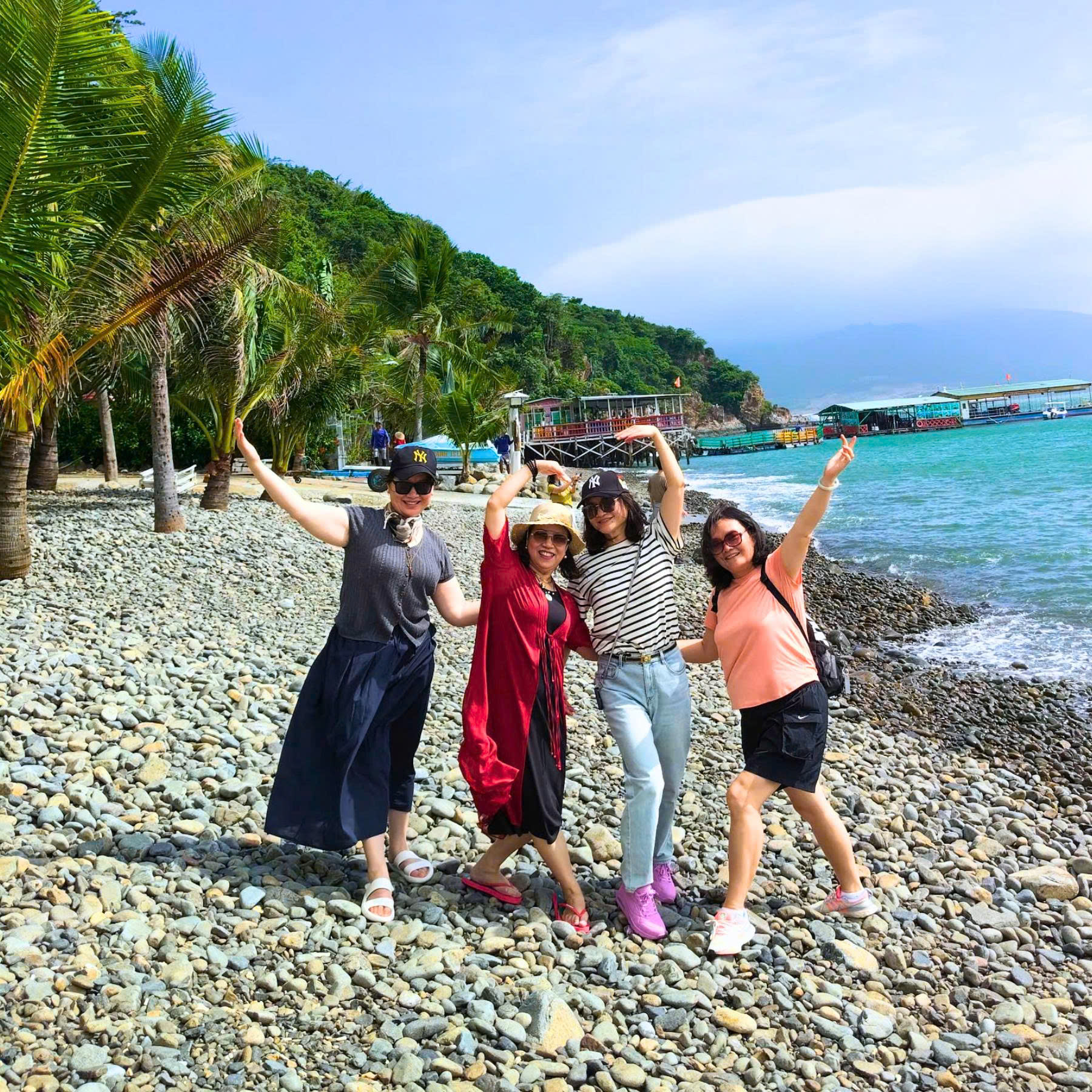 DLV.KM-20 : TOUR 3 ĐẢO VIP HÒN TẰM