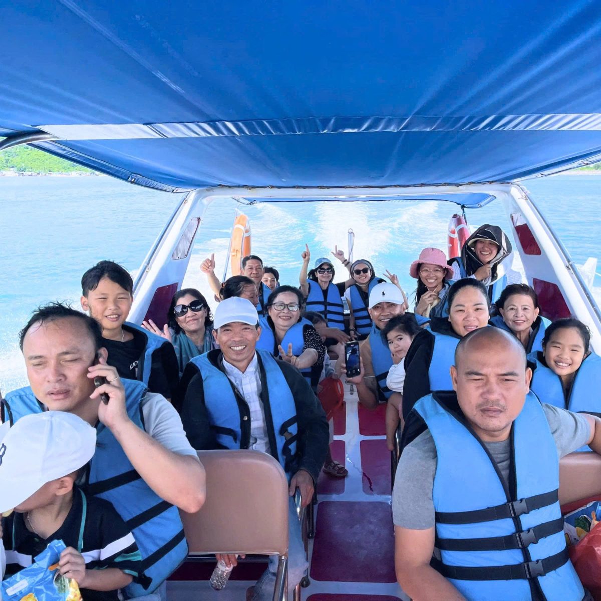 DLV.G-05 : TOUR HÒN MUN LÀNG CHÀI – MINI BEACH