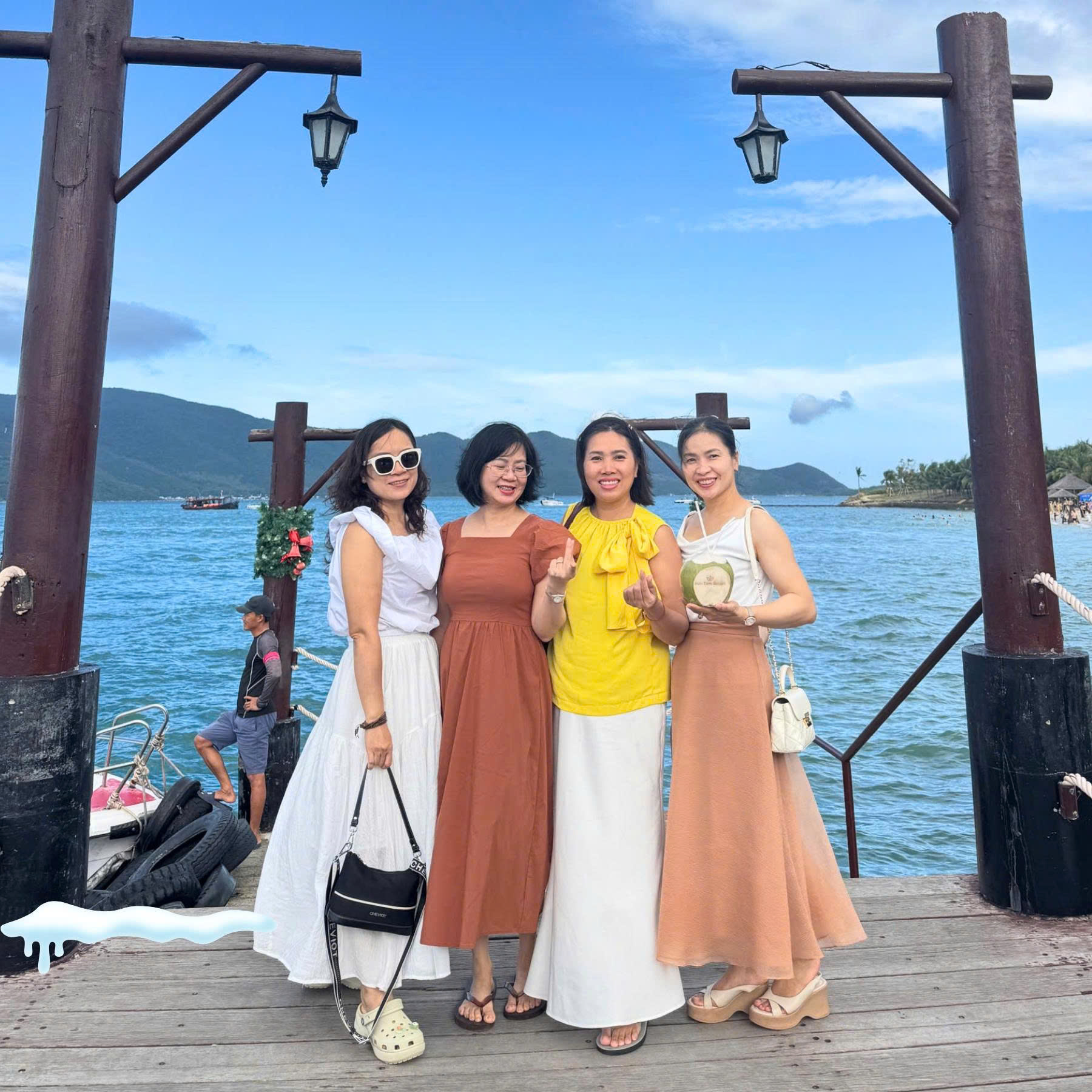 DLV.KM-22 : MINI BEACH – HÒN TẰM RESORT